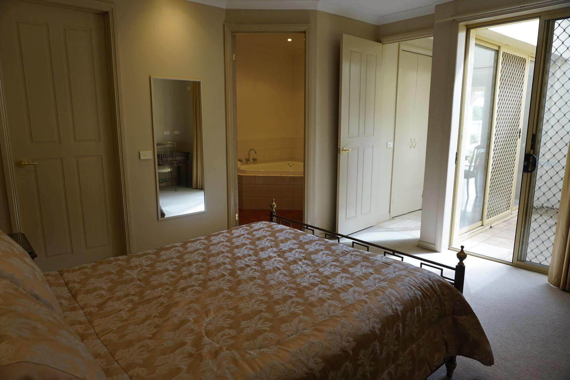 Acacia Terraces Aparthotel Echuca Eksteriør bilde